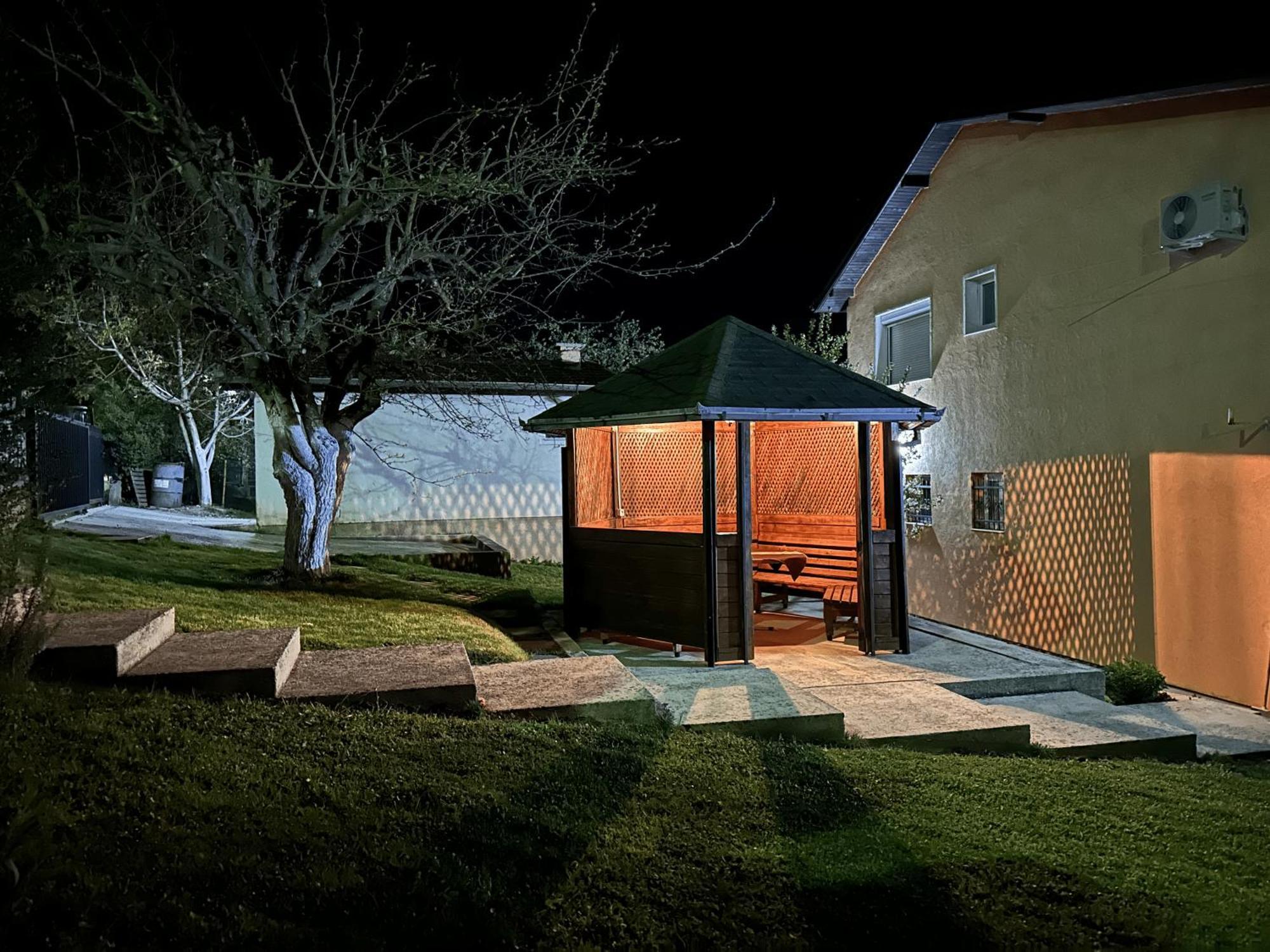 Pool Villa Sarajevo Exterior photo